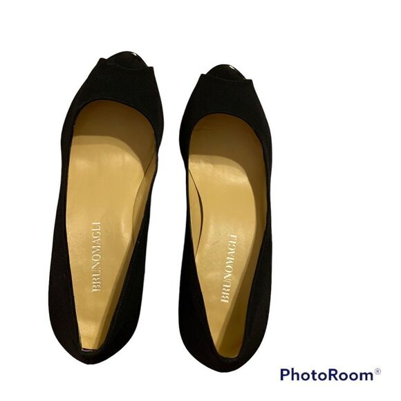 Bruno Magli Black Peep Toe Heels Size 8B - Picture 6 of 8